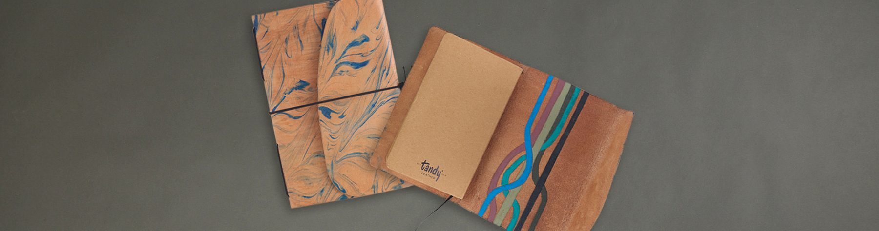 Gift Idea: Travel Notebook with Sharky's Leather