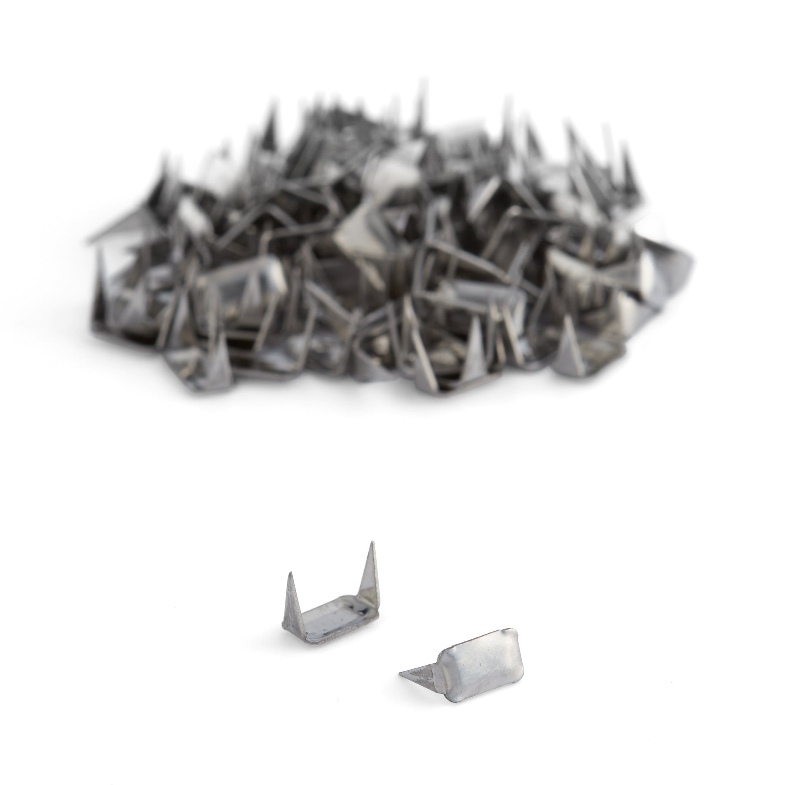 Stainless Steel Leather Staples 100 Pack — Tandy Leather, Inc.