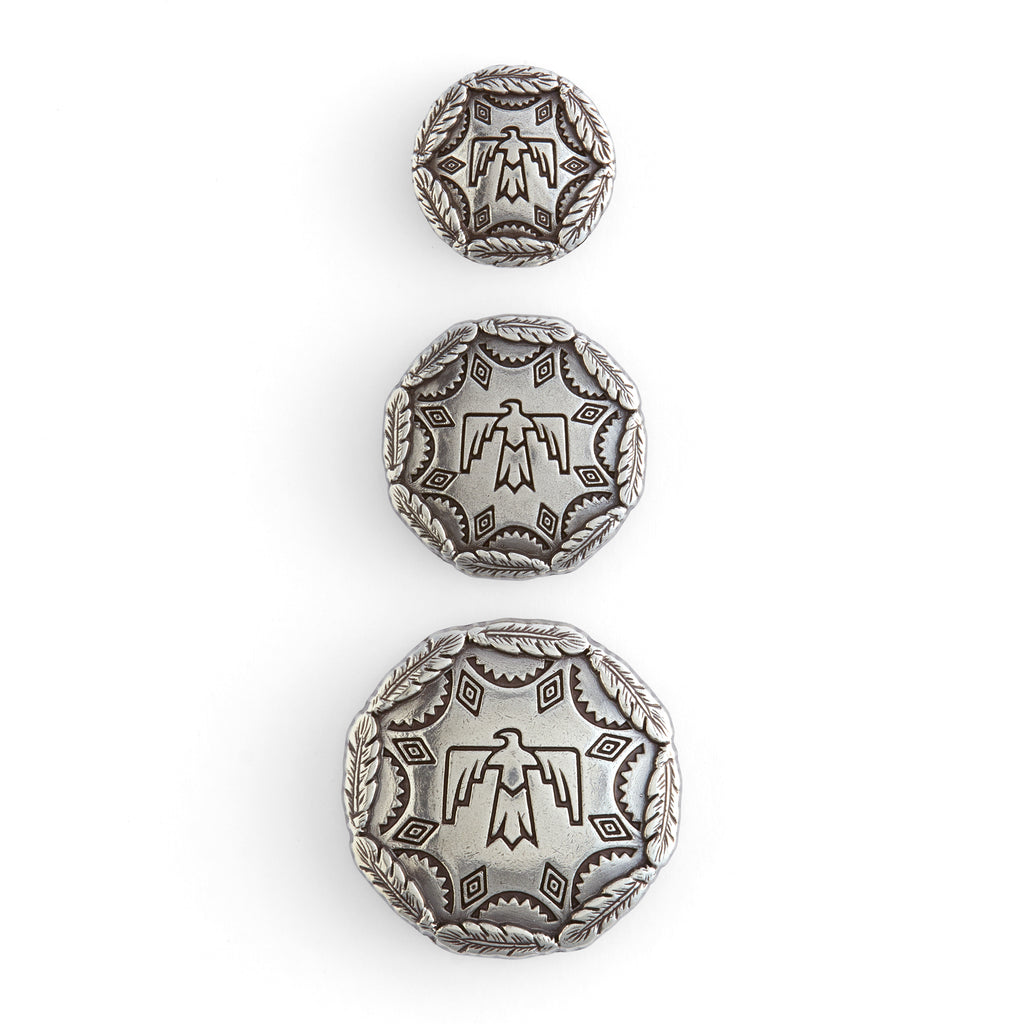 Concho tricolore 1-1/4 po. avec bordure florale en corde - France Concho tricolore 1-1/4 po. avec bordure florale en corde - France
