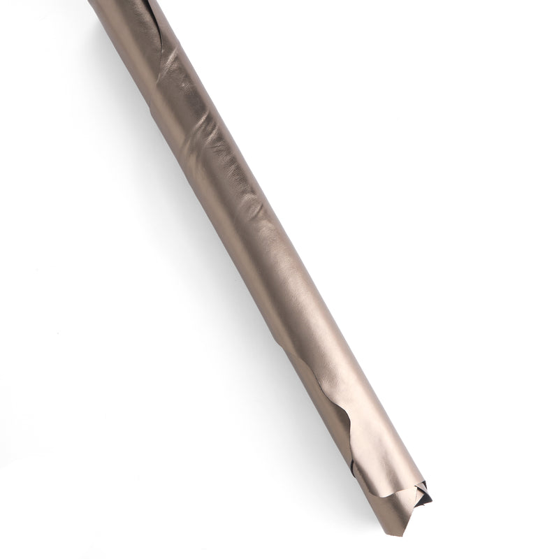 Diseño lateral en plata