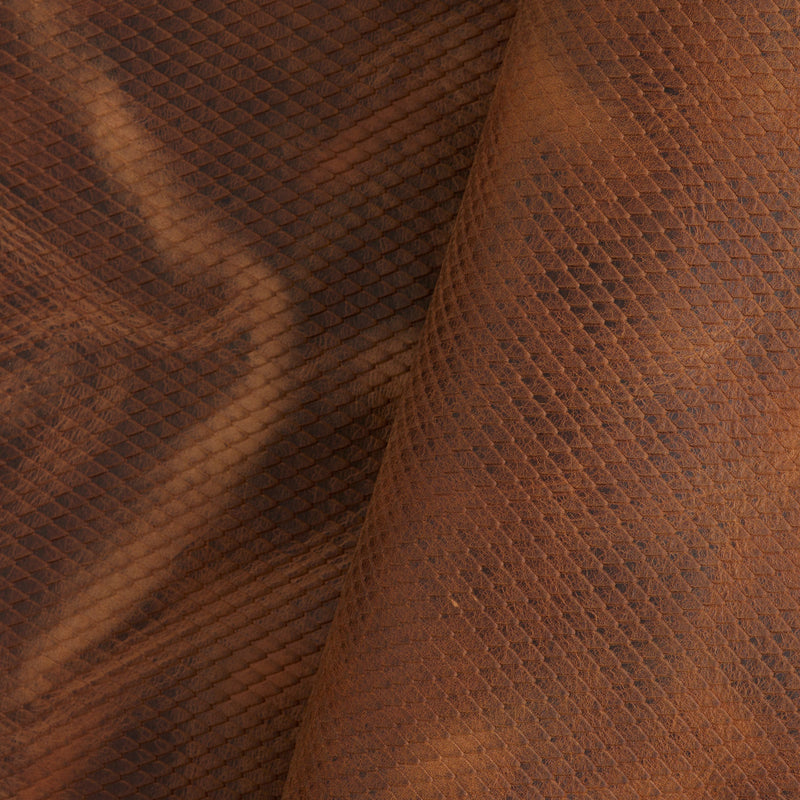 Lado en relieve de pitón color coñac