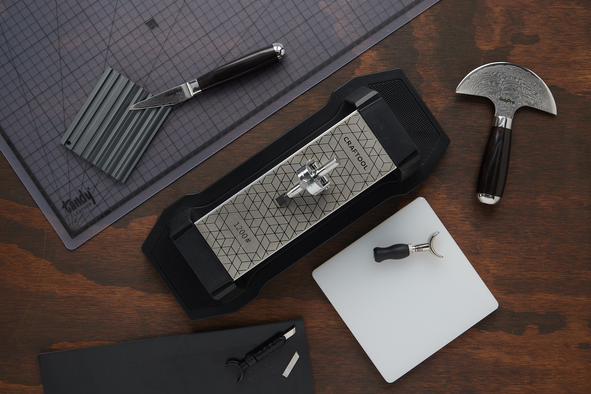t*e様 D.H. Thompson（トンプソン） プロツールセット／フライタイ TandyPro® Tools Damascus Trim Knife | Tandy Leather — Tandy