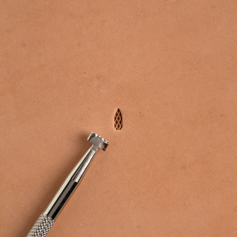 Craftool® Checked Teardrop Background Stamp