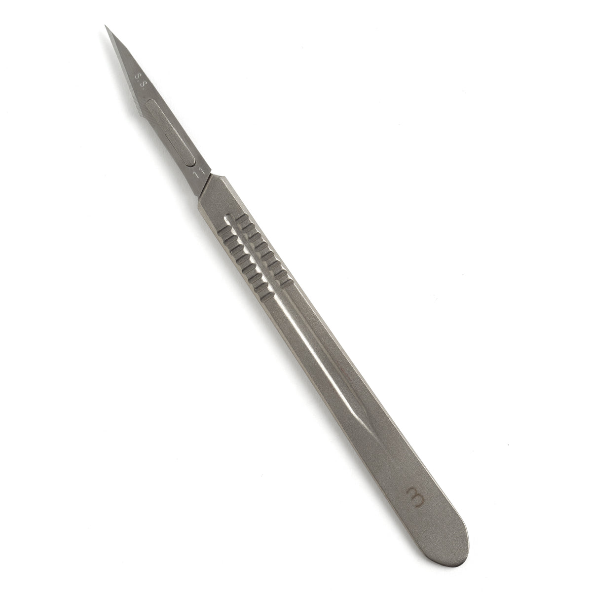 Scalpel for cutting and decorating leather