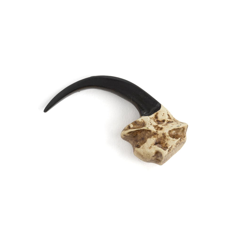 Cast Resin Eagle Claw — Tandy Leather, Inc.